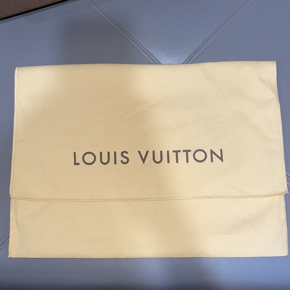 Louis Vuitton Red and Brown Monogram Chain Crossbody Bag - Picture 9 of 12